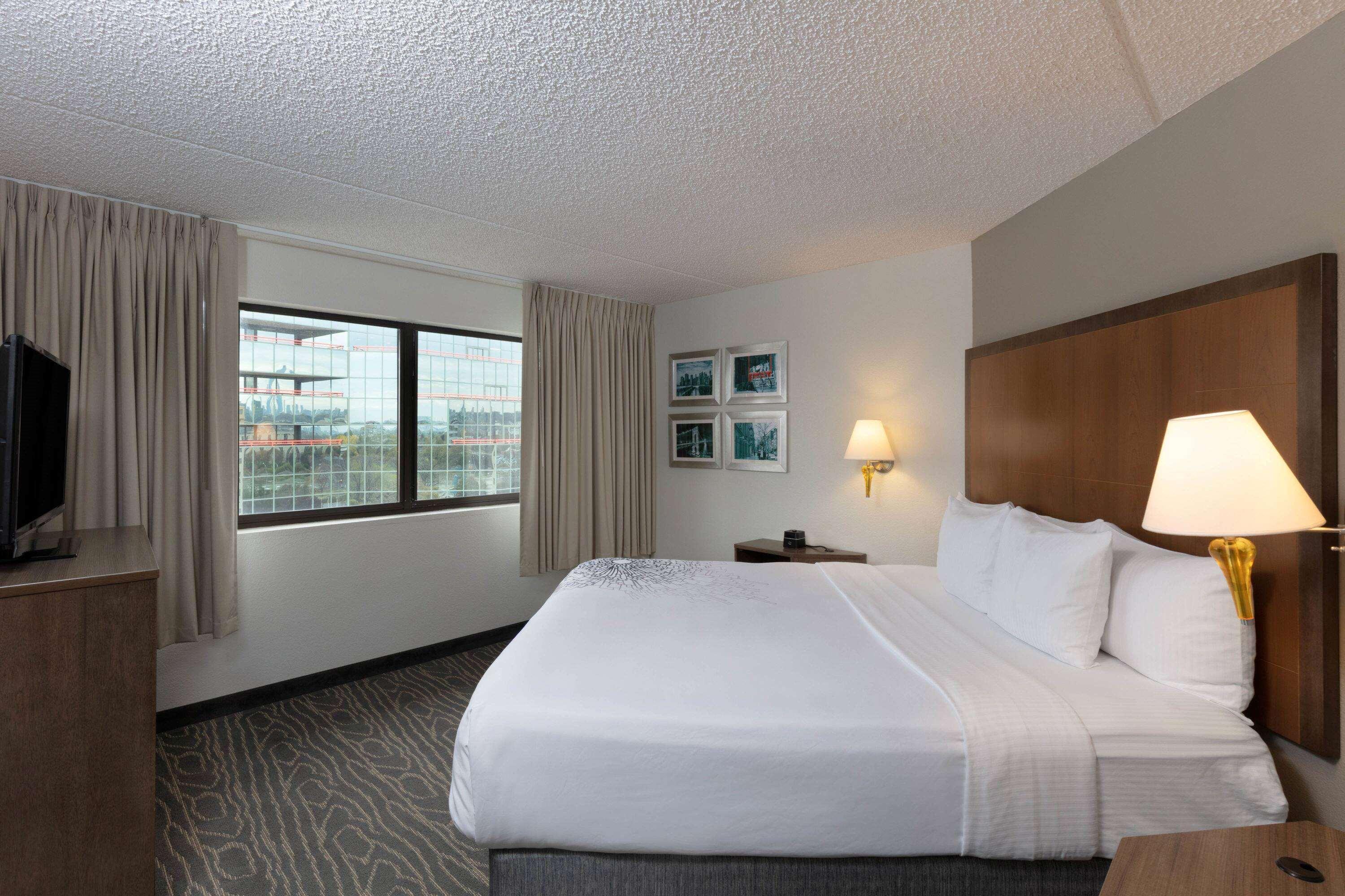 La Quinta By Wyndham Meadowlands Hotel Secaucus